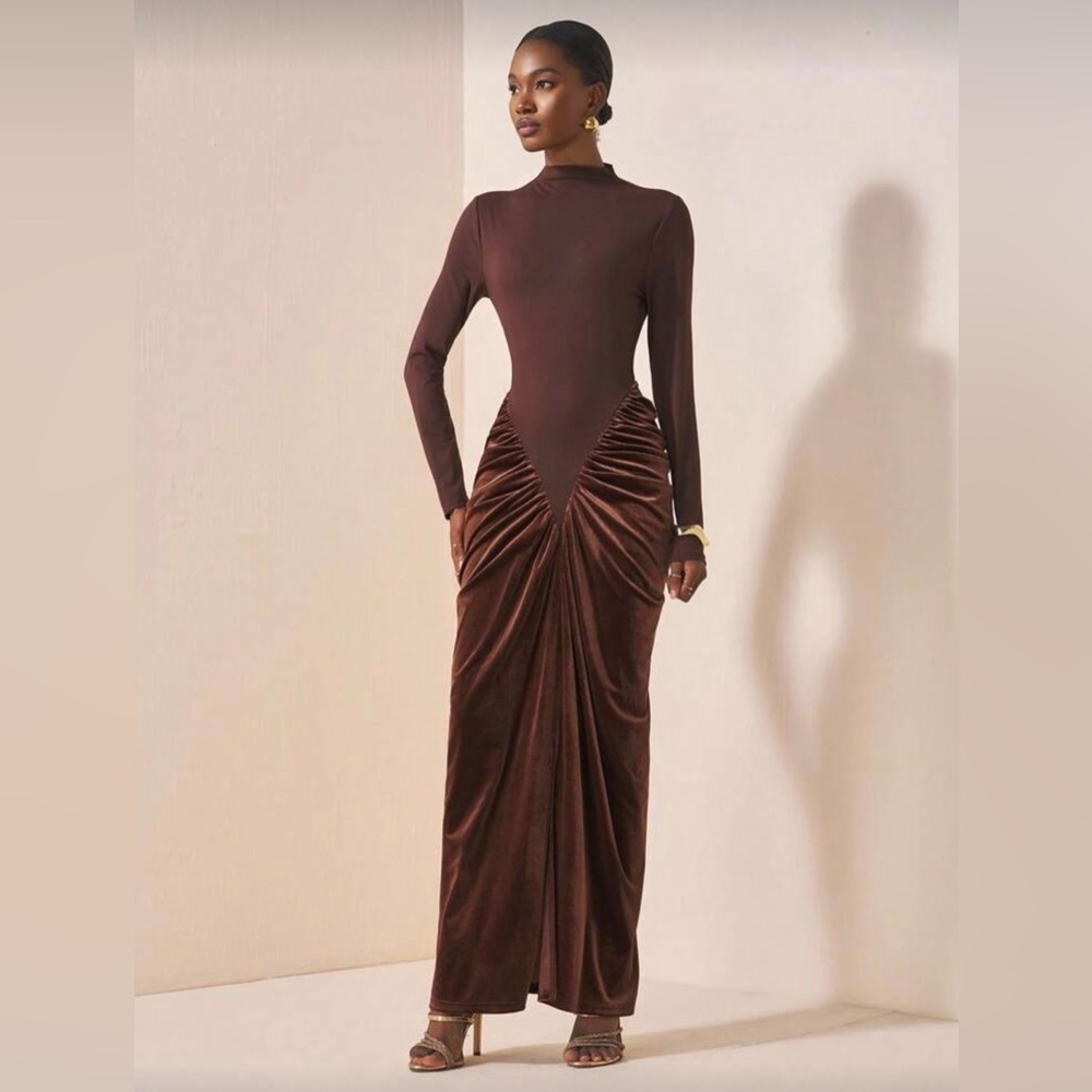 Brown Long Sleeve Ruched Velvet Maxi Dress Elegant Evening Gown Bodycon Chic - Picture 6 of 12
